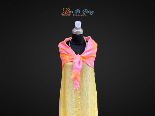 Khăn Lụa Vuông Tơ Tằm Vẽ Thủy Ấn