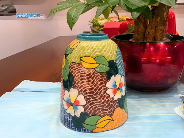 Lọ hoa đa sắc gốm Bát Tràng