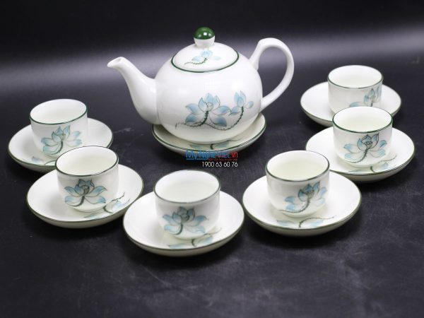 Bình trà tròn thấp men kem vẽ sen