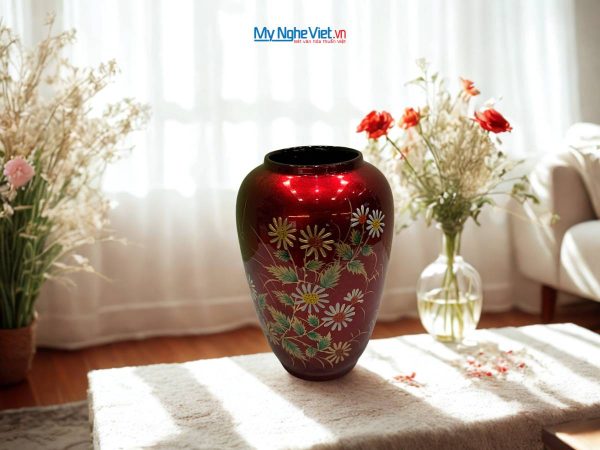 Lọ hoa sơn mài hoa cúc đắp nổi phù điêu