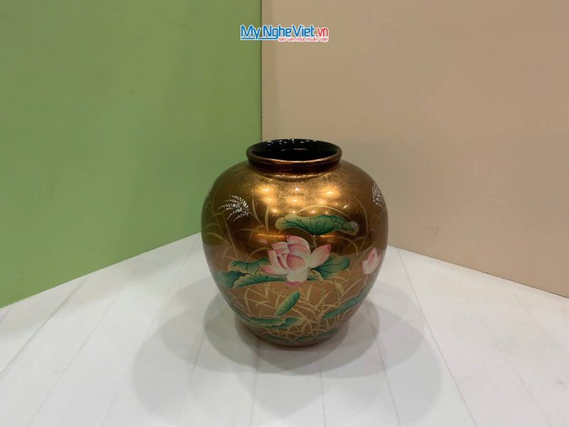 Lọ Hoa Đắp Nổi phù điêu sen vàng đồng LHSMDH22-2.1 - Ảnh 3