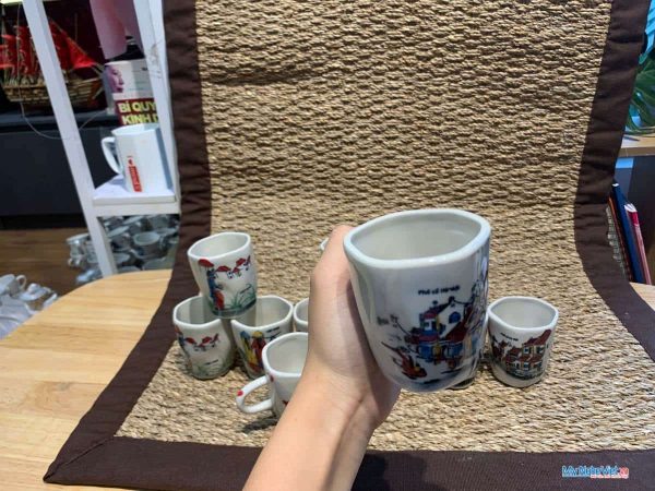 Ly sứ méo nhỏ vẽ cô gái LSH05.1