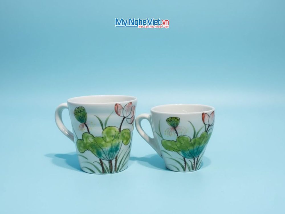 Ly sứ lớn vẽ sen - cá đỏ