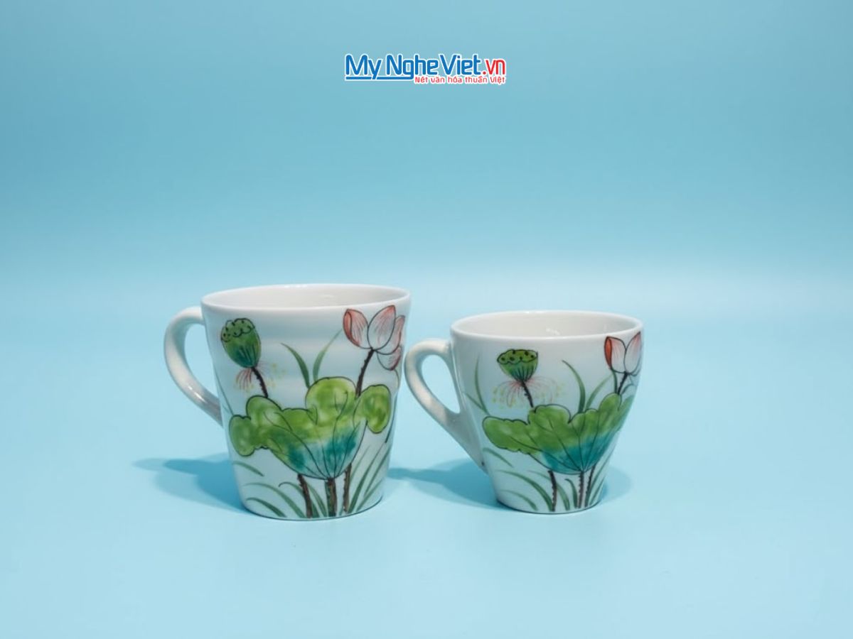 Ly sứ lớn vẽ sen - cá đỏ