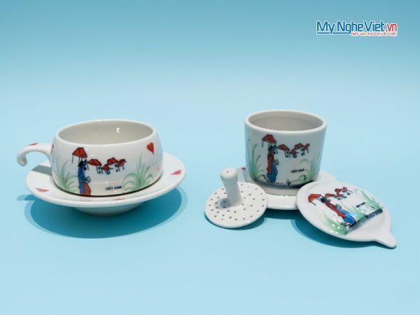 Phin cà phê thấp vẽ 1 cô gái