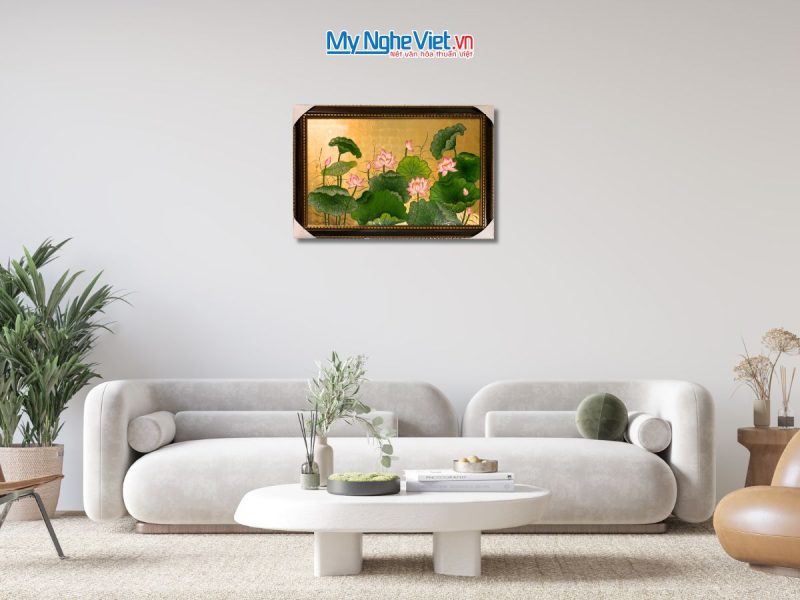 Tranh Sơn Mài Hoa Sen Dát Bạc Đắp Nổi