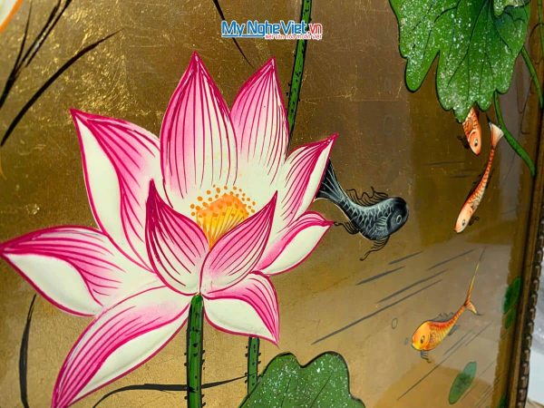 Tranh Sơn Mài Hoa Sen Dát Bạc Đắp Nổi