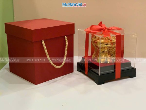 Trống đồng đúc mạ vàng 24K