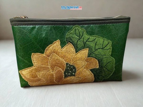 Túi sen nhỏ thêu hoa sen