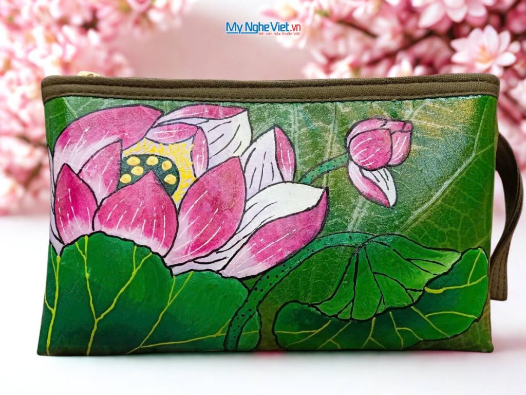 Túi sen nhỏ vẽ tay sen