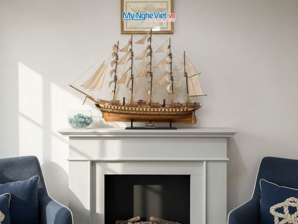 Mô hình thuyền buồm phong thủy France II gỗ tự nhiên