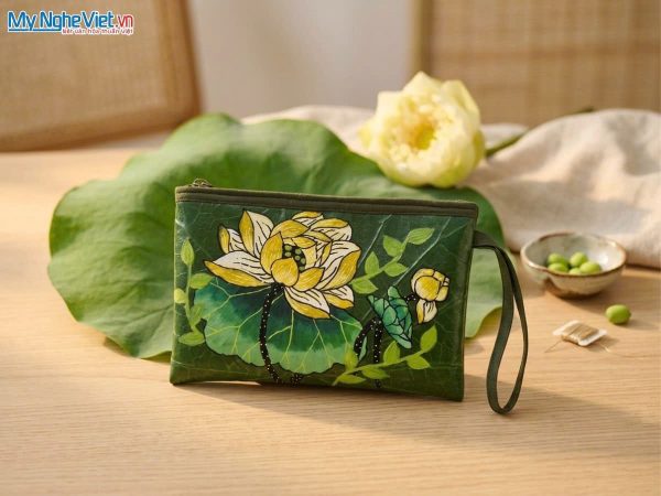Túi sen vẽ tay thủ công - Túi từ lá sen