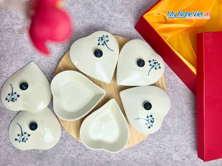 Bộ khay mứt gốm 5 ngăn hình tym vẽ hoa sen