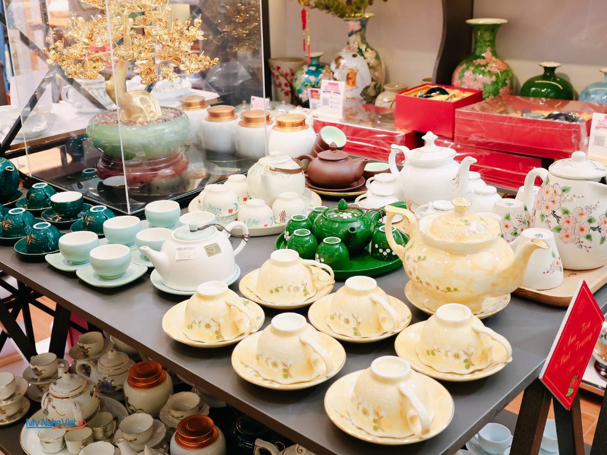 Quà tặng gốm Bát Tràng cao cấp