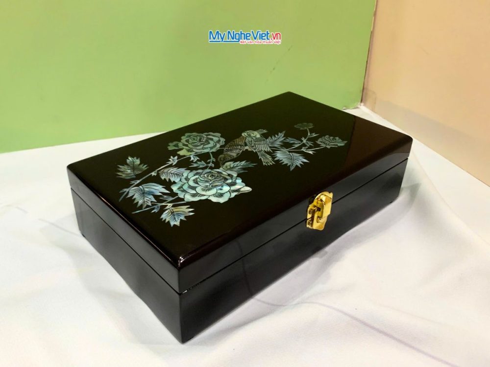 Hộp trang sức sơn mài hoa hồng và chim cẩn ốc cao cấp