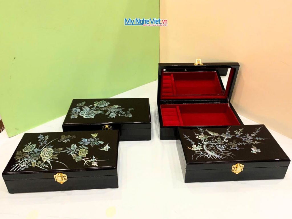 Hộp trang sức sơn mài cẩn ốc cao cấp