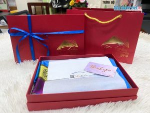 Dịch vụ đóng gói quà tặng 20_10 chuyên nghiệp