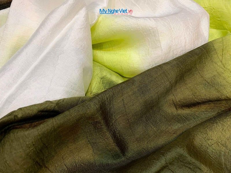 Khăn lụa tơ tằm loang màu xanh MNV-KLNC87180/13 - Ảnh 4