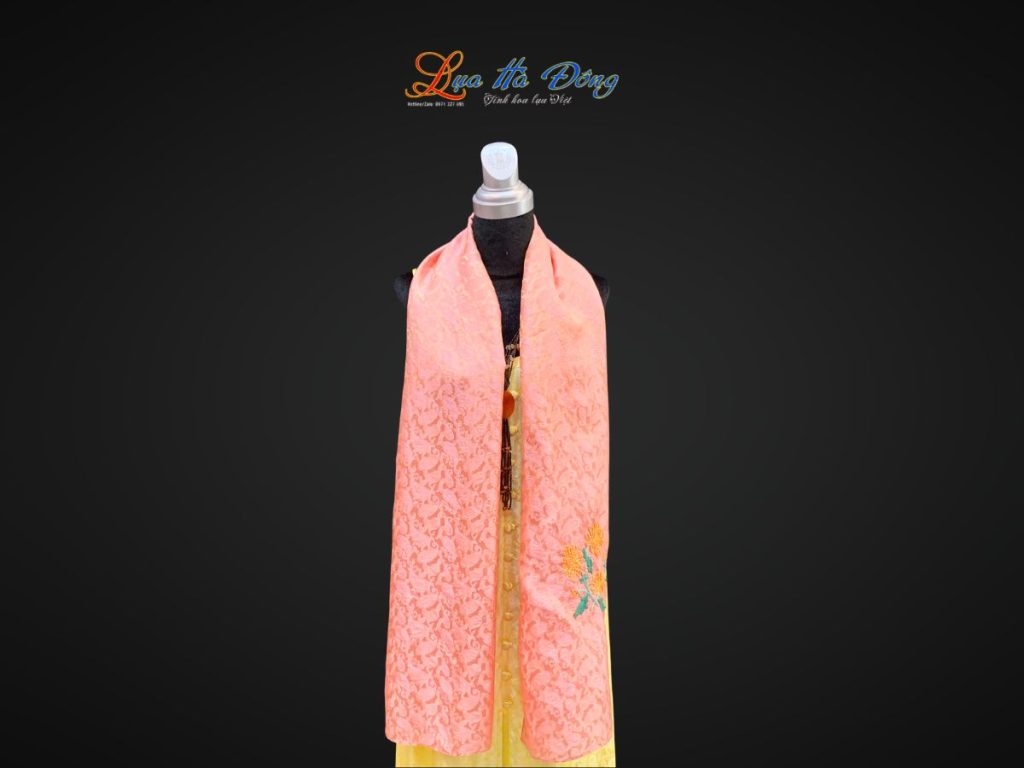 Khăn lụa thêu tay họa tiết đuôi công cam hồng