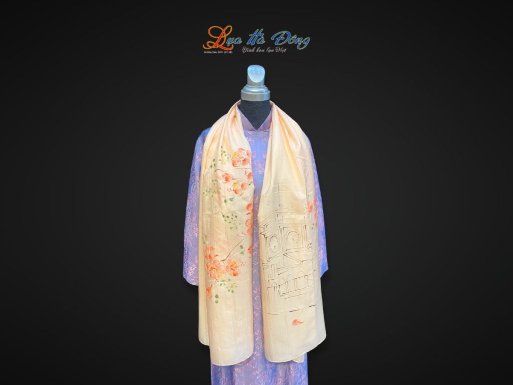 Khăn lụa tơ tằm vẽ tay chợ Bến Thành