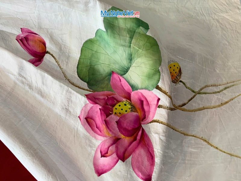 Khăn lụa tơ tằm vẽ tay hoa sen tua rua 100% silk