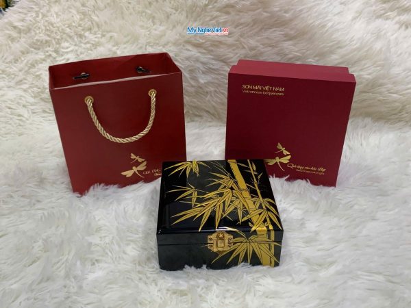 Quà Tặng Hộp Sơn Mài Lá Trúc