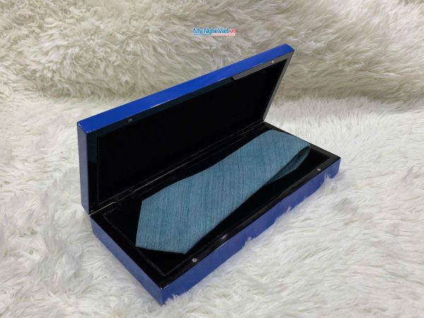 Quà Tặng Hộp Sơn Mài Trống Đồng & Cà Vạt Lụa Đũi Cao Cấp