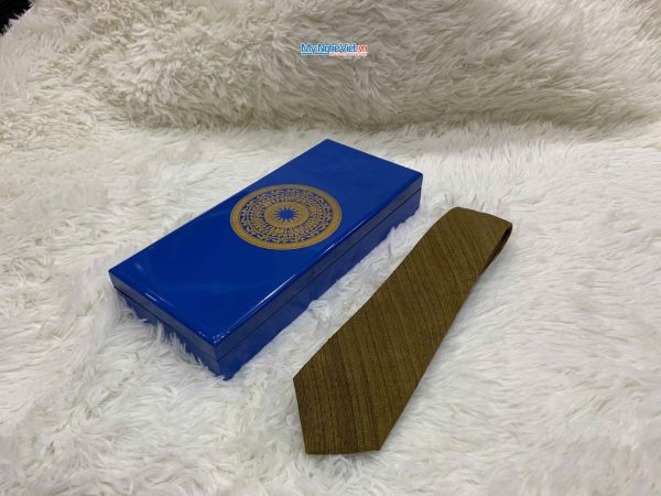 Quà Tặng Hộp Sơn Mài Trống Đồng & Cà Vạt Lụa Đũi Cao Cấp