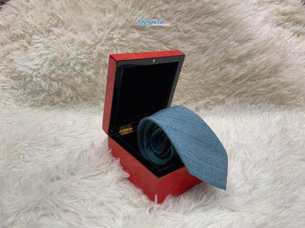 Quà Tặng Hộp Sơn Mài Trống Đồng & Cà Vạt Lụa Đũi Cao Cấp