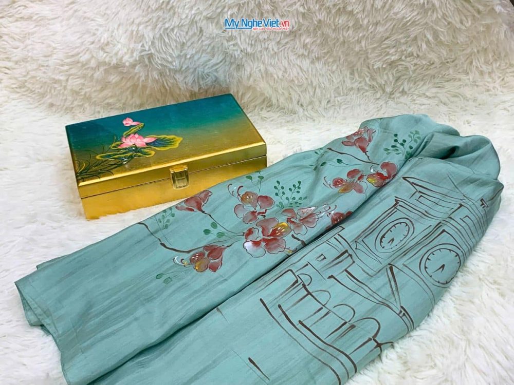 Quà Tặng Hộp Sơn Mài Hoa Sen & Khăn Lụa Hà Đông Cao Cấp