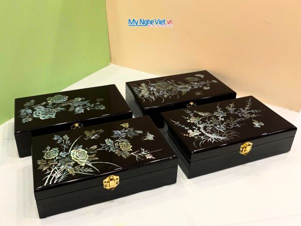 Quà Tặng Hộp Sơn Mài Cẩn Ốc