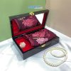 Quà Tặng Hộp Sơn Mài Hoa Hồng & Khăn Lụa Thêu Tay