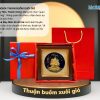 Tranh thuyền buồm dát vàng nền đen