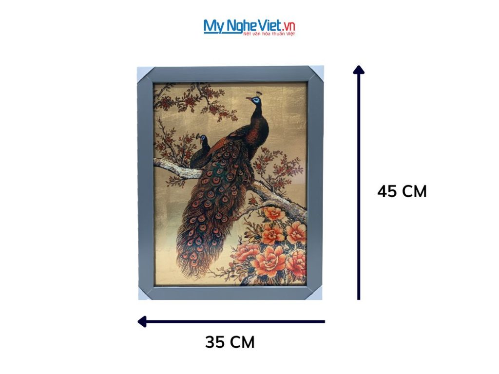 Tranh sơn mài dát bạc vẽ chim công