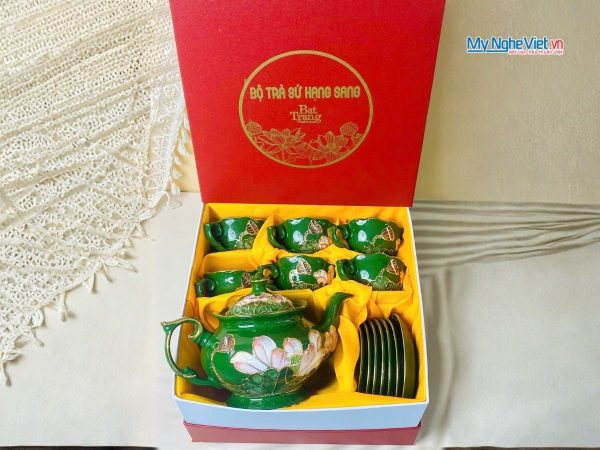 Bộ Bình Trà Queen Xanh Ngọc Vẽ Vàng Kim Họa Tiết Hoa Đắp Nổi