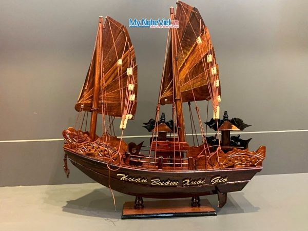 Mô Hình Thuyền Gỗ Việt Nam -Thuyền Rồng Gỗ Cẩm Lai