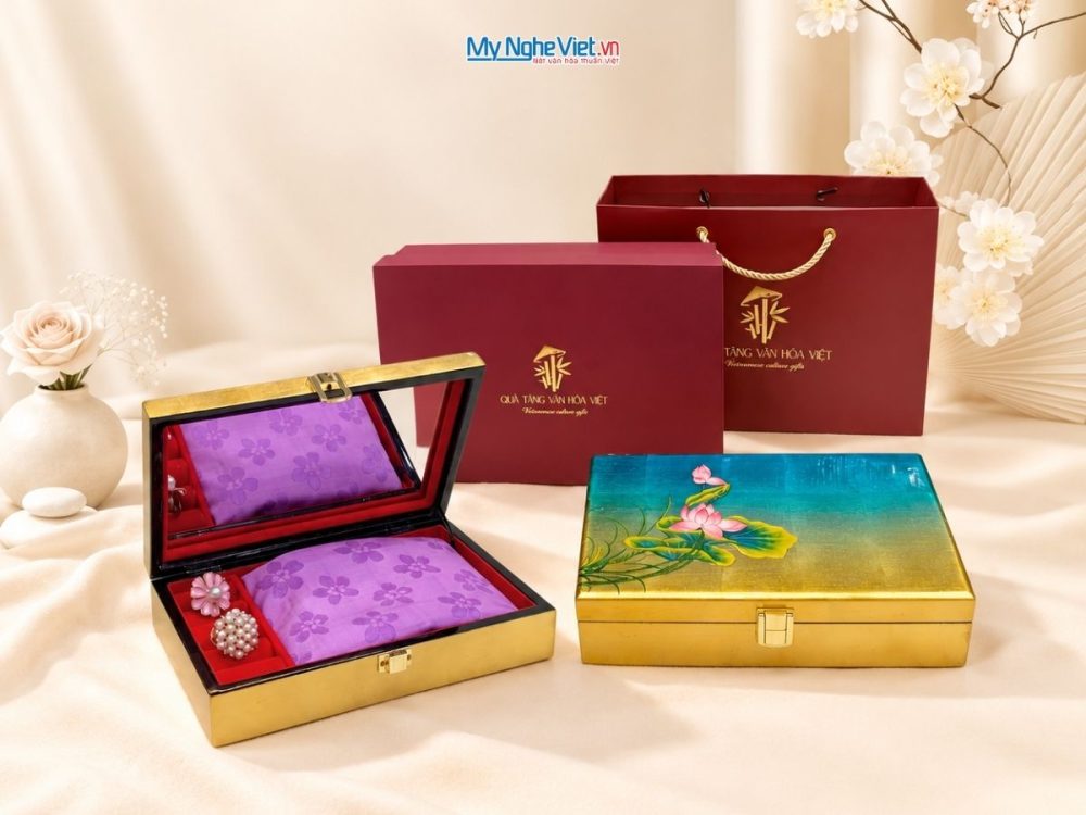 Set Quà Tặng Hộp Sơn Mài Hoa Sen & Khăn Lụa Vân Cổ Hà Đông Cao Cấp