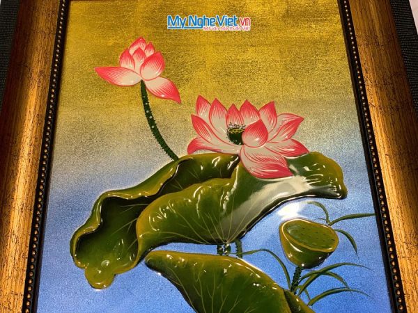 Tranh Sơn Mài Hoa Sen Nền Xanh Đắp Nổi