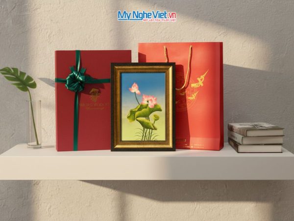 Tranh Sơn Mài Hoa Sen Nền Xanh Đắp Nổi