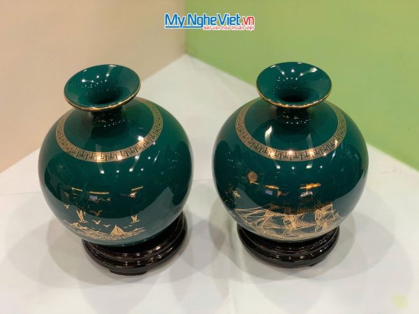 Lọ thu Tài hút Lộc Gốm Bát Tràng Màu Xanh Bộ Đội Và Đế Gỗ