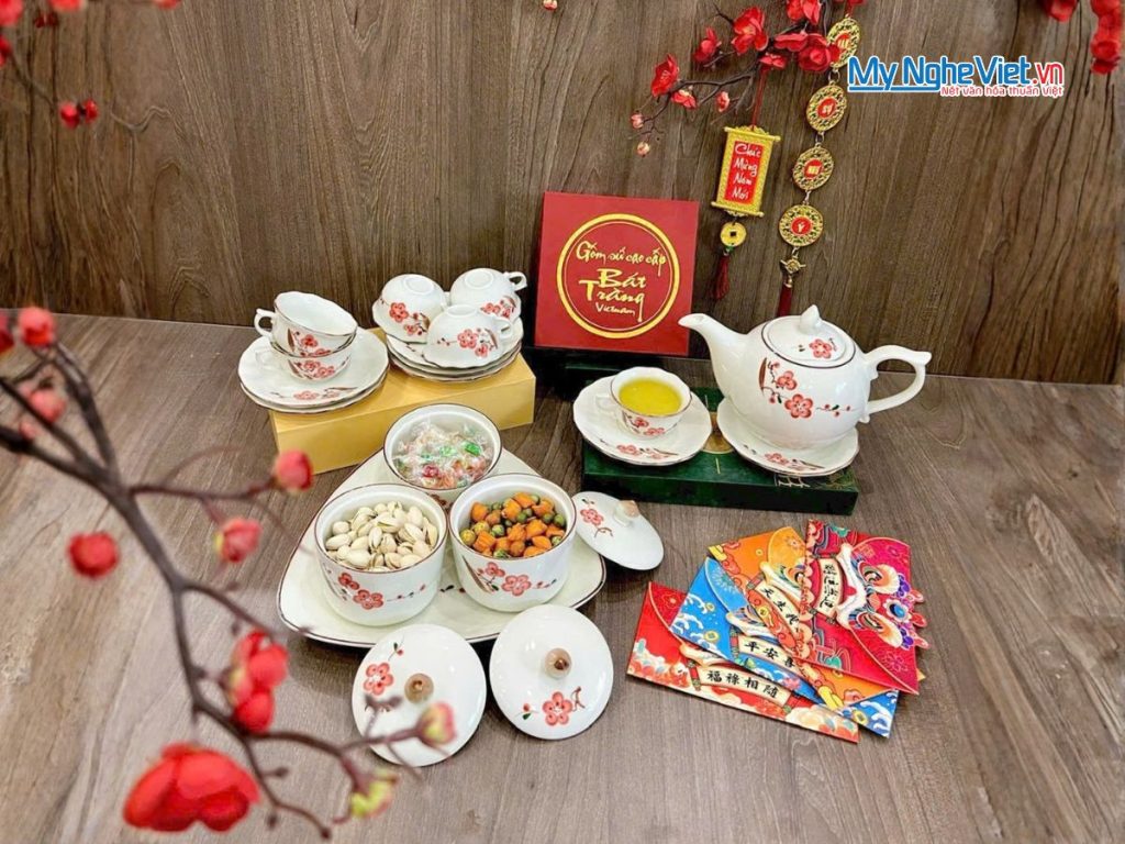 Set quà Tết 2026 gốm Bát Tràng cao cấp