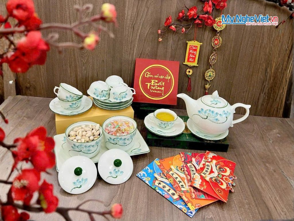 Set quà Tết 2026 gốm Bát Tràng cao cấp