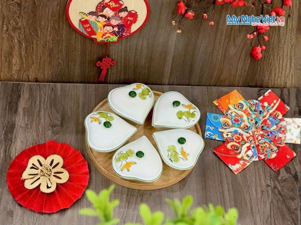 Khay Mứt Tết 5 Ngăn Gốm Bát Tràng Vẽ Hoa Sen Vàng