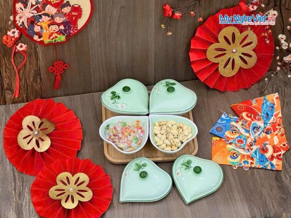 Khay Mứt Tết Hình Tym 4 Ngăn Gốm Bát Tràng Men Xanh