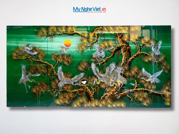 Bộ tranh sơn mài tùng cò lá xanh cẩn ốc nổi cao cấp