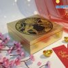 Hộp Mứt Tết Sơn Mài 4 Ngăn Nền Đen Họa Tiết Cá Sen Dát Lá Vàng