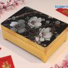 Hộp đựng quà tết cao cấp họa tiết hoa mẫu đơn