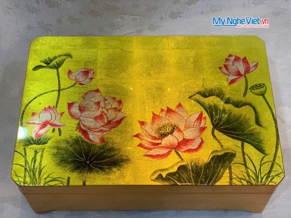 Hộp đựng quà tết cao cấp họa tiết hoa sen