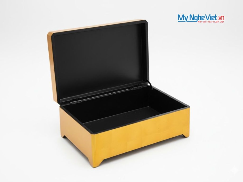 Hộp đựng quà tết cao cấp họa tiết hoa sen