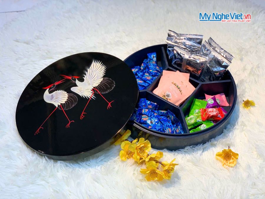 Hộp Mứt Tết Sơn Mài Song Hạc Cát Tường 5 Ngăn Nền Đen Hộp Xanh